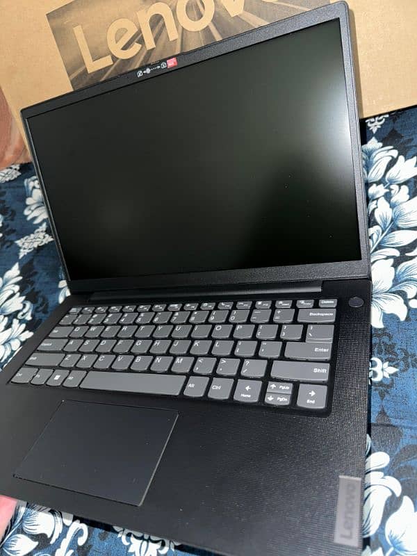 Lenovo 11