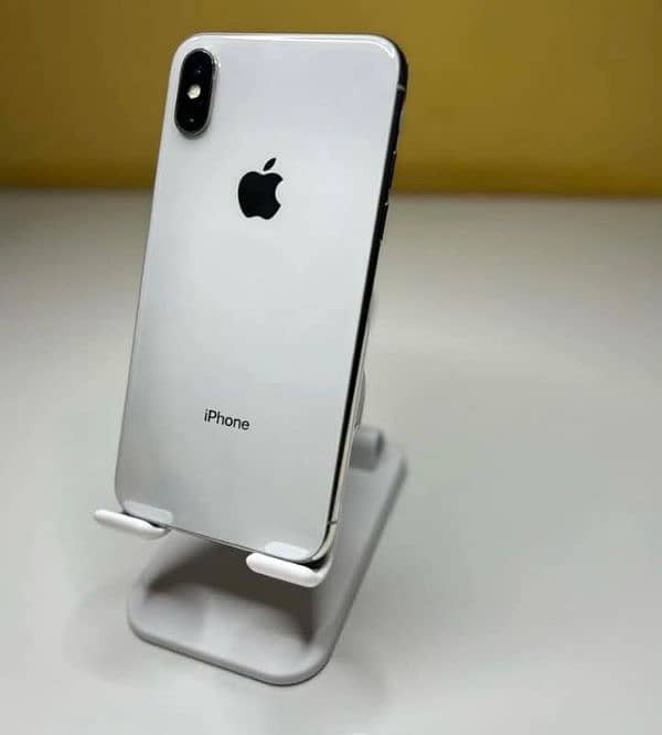 iPhone x 256 GB my WhatsApp number 03411594804 0