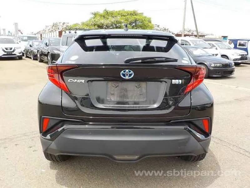 Toyota C-HR 2019 New Shape 7