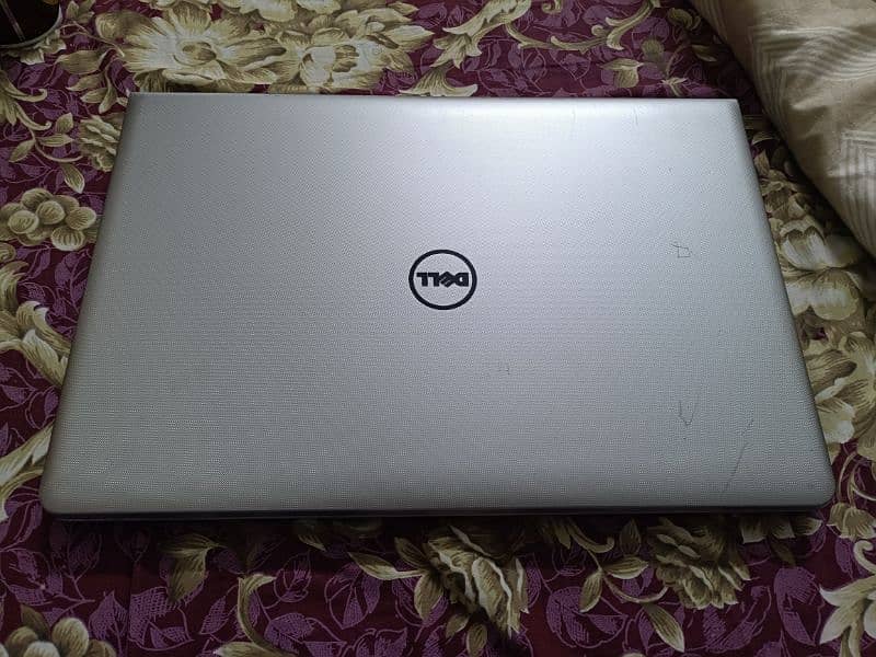 dell Inspiron 5755, 7th gen, 4 gb ram, 320 gb hdd , 17 inch 7