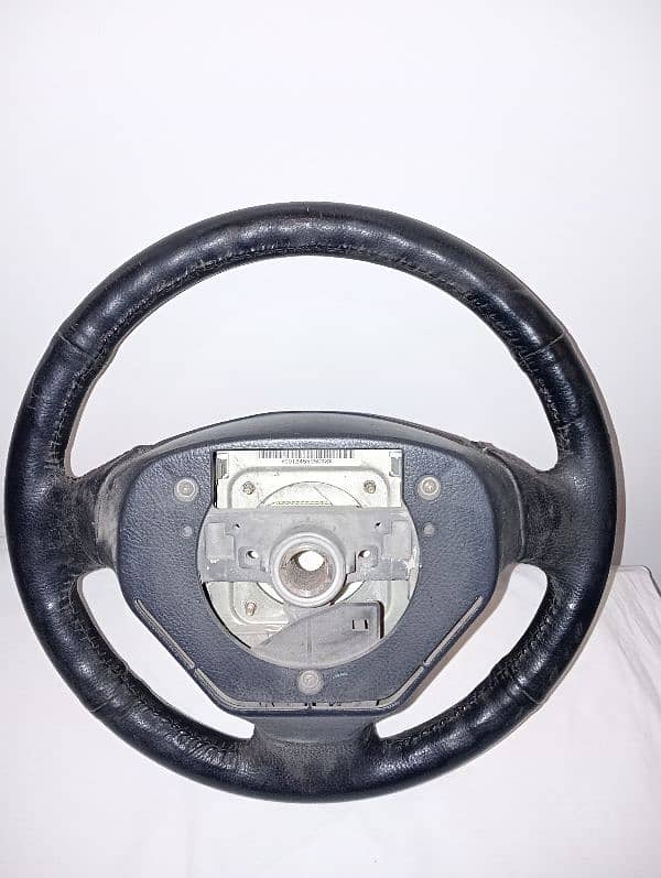 Toyota Premio steering wheel 1