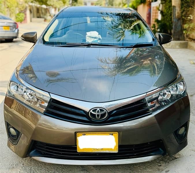 Toyota Corolla Altis 2016 In Amazing Condition 2