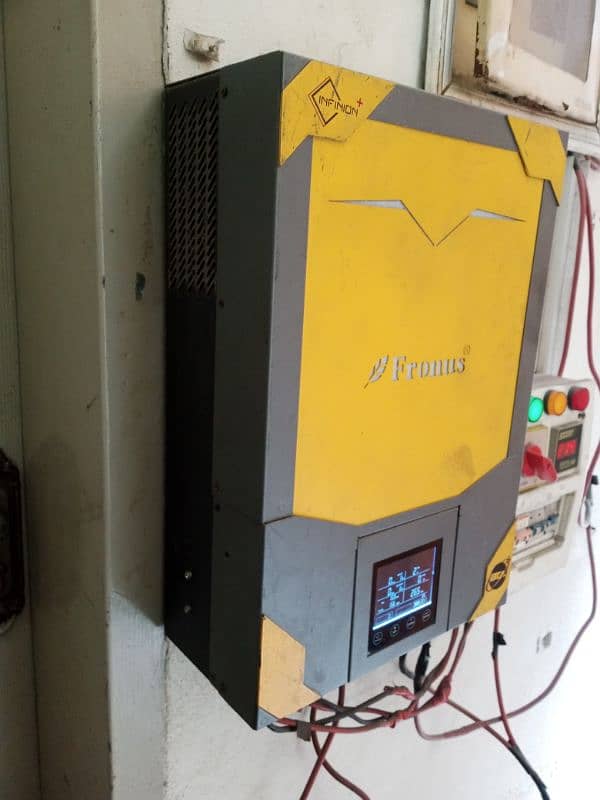 fronus inverter 3.5 KV 1