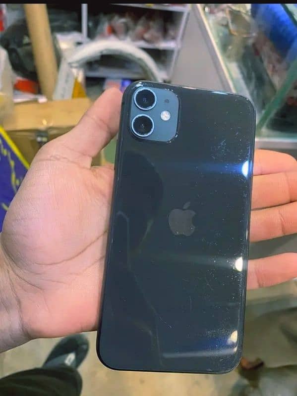 IPHONE 11 NON PTA 4