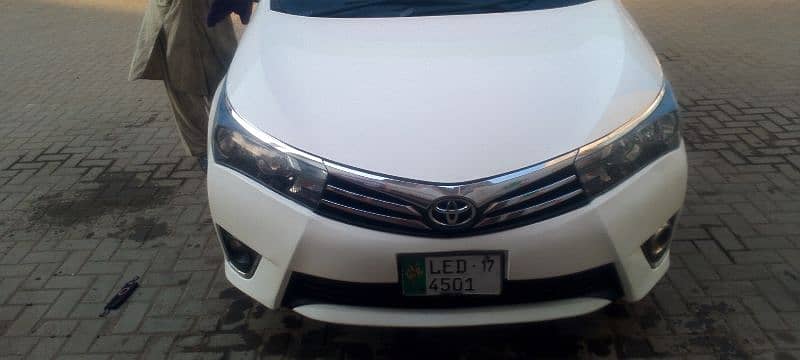 Toyota Corolla Altis 2017 16