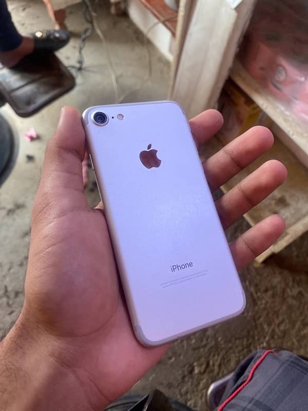 iphone 7 256 gb pta 1