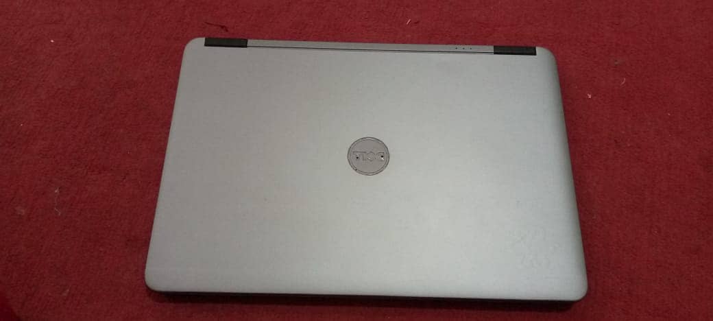 Dell e7240 1