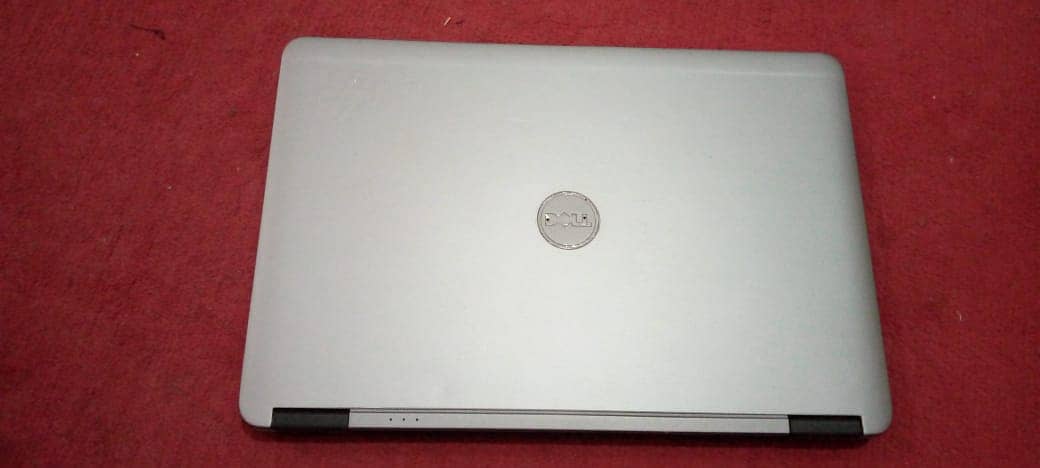 Dell e7240 3