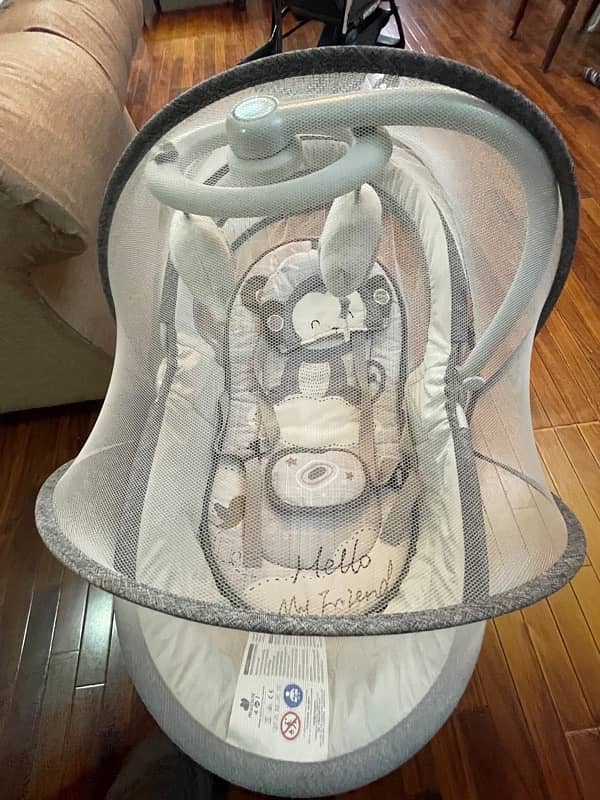 Mastela 4 in 1 Bassinet 1