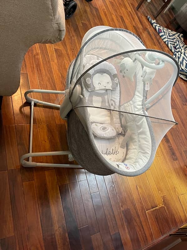 Mastela 4 in 1 Bassinet 4