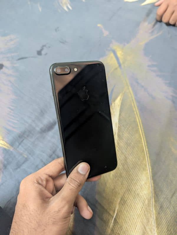 iphone 7 plus(Exchange Possible) 0