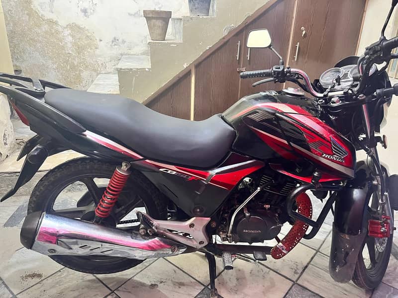 Honda cb150 f 2019 model 4