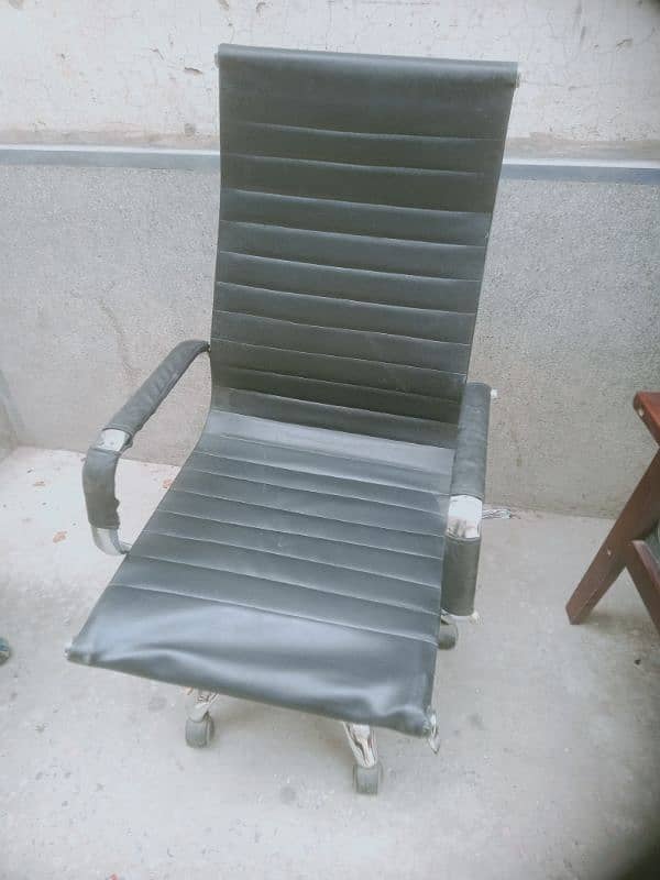 computer chair 1