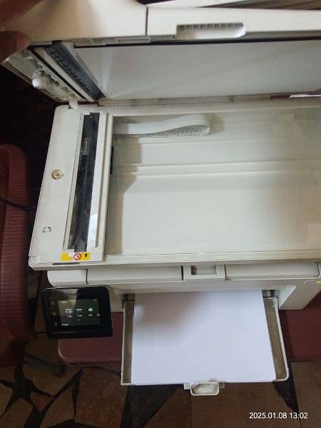 HP Laserjet Pro MFP M130fw all in one 1