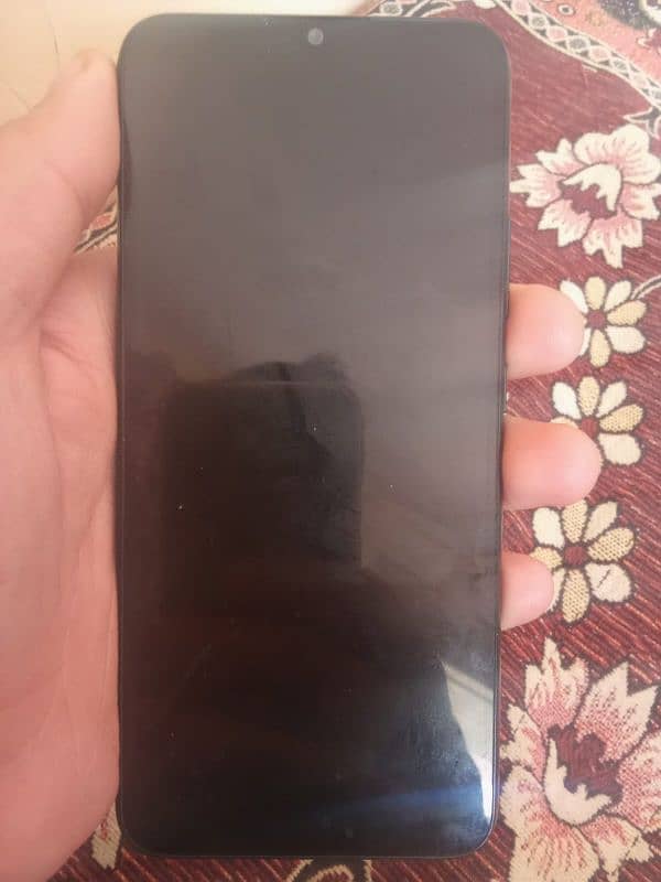 Realme C21 for sale box + charger available PTA approved All Okay 5