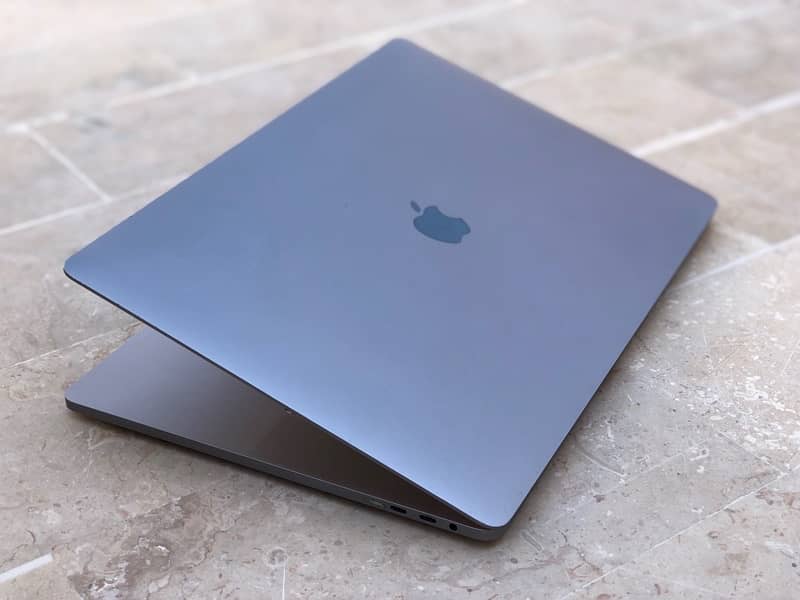 Apple Macbook Pro 2019 16"inch 2