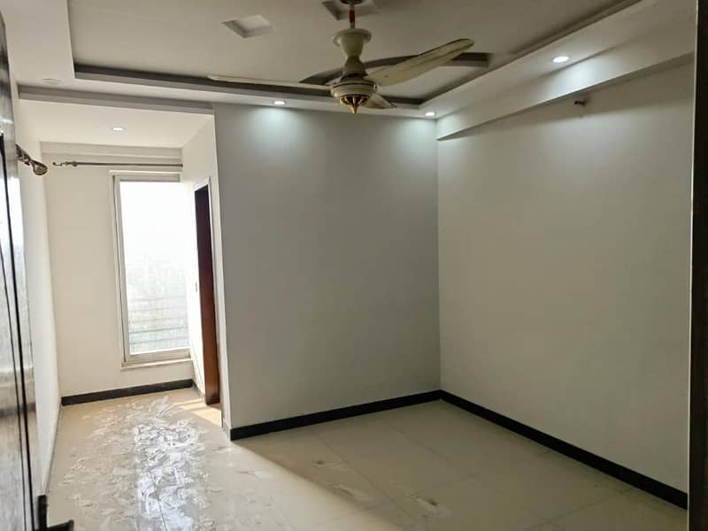 2 BEDROOM APARTMENT FOR SALE IN BAHRIA TOWN LAHORE 8