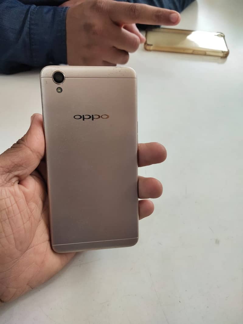 Oppo a37 condishion 10/8 2