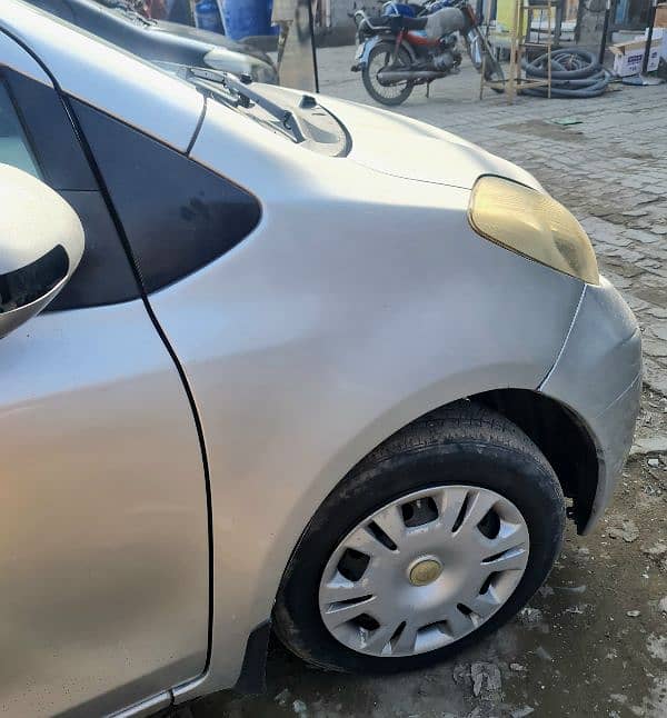 Toyota Vitz 2009 12