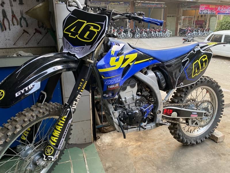 Yamaha YZ250F 1