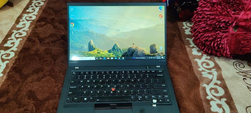 Lenovo X1 Carbon core i5 7 generation for sale 3