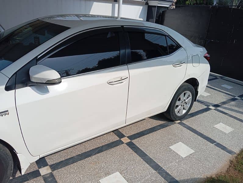 Toyota Altis Grande 2014 6