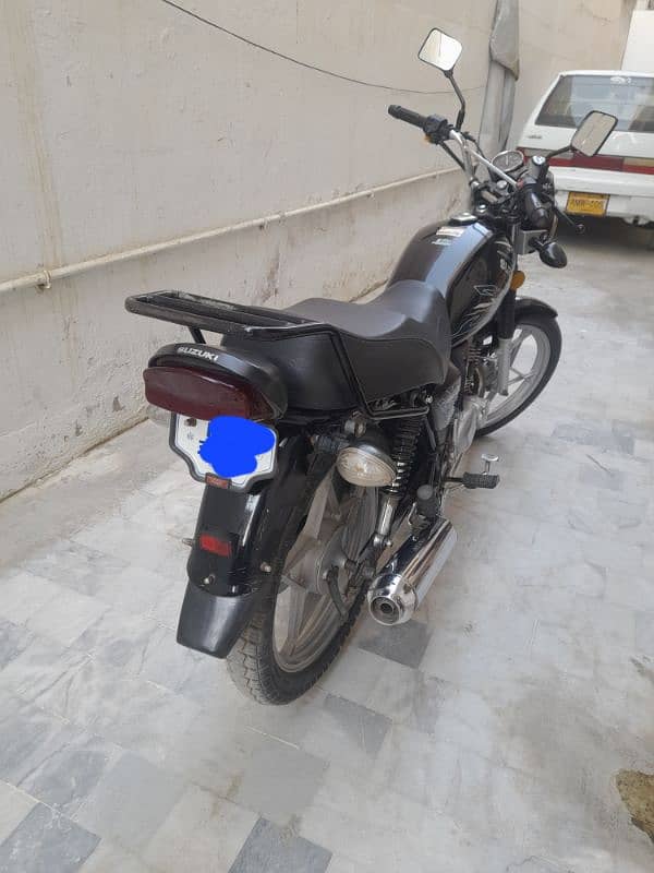 Suzuki GS 150 special edition 5