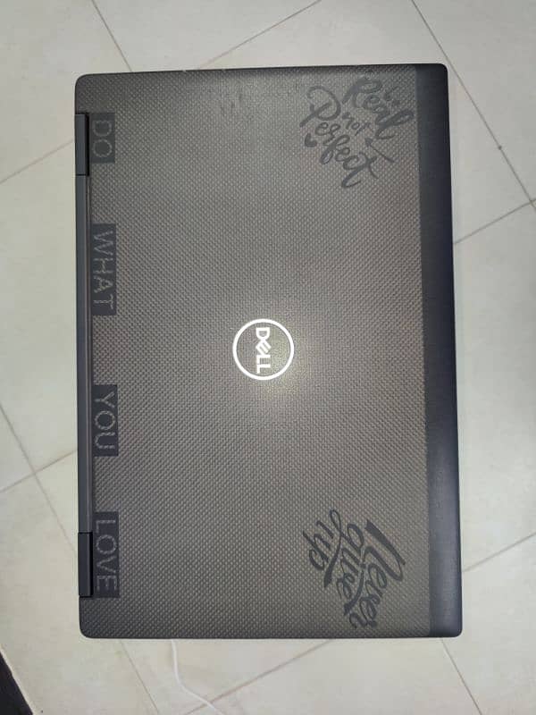 Dell Precision 7530 1