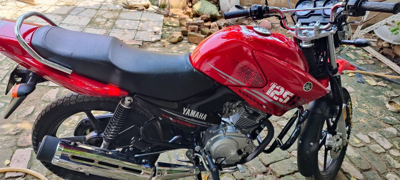 Yamaha YBR 125G 2023 | Yamaha In Bikes | Geniune | Bikes 3