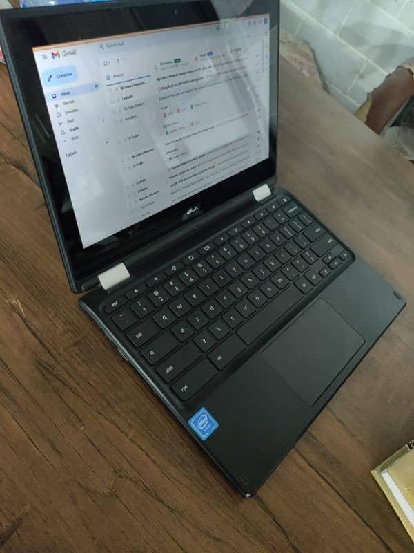 Acer touch screen laptop urgently for sell 1