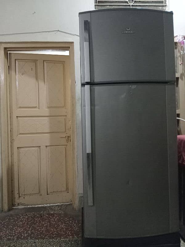 Dawlance Big size 20 quibic feet Refrigerator 2