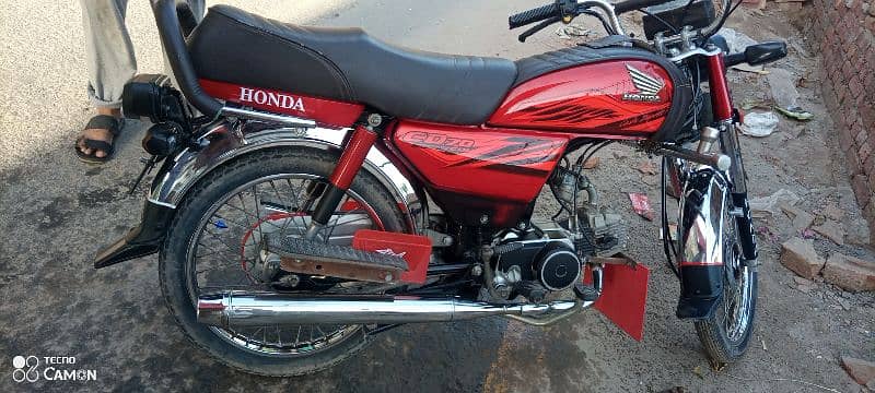 Honda CD 70 6