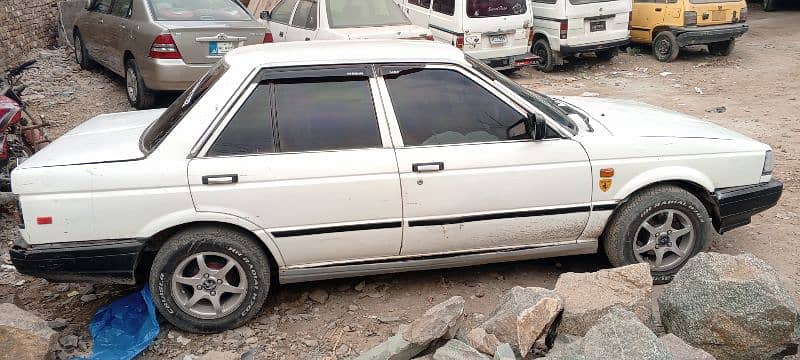 Nissan Sunny 1989 0