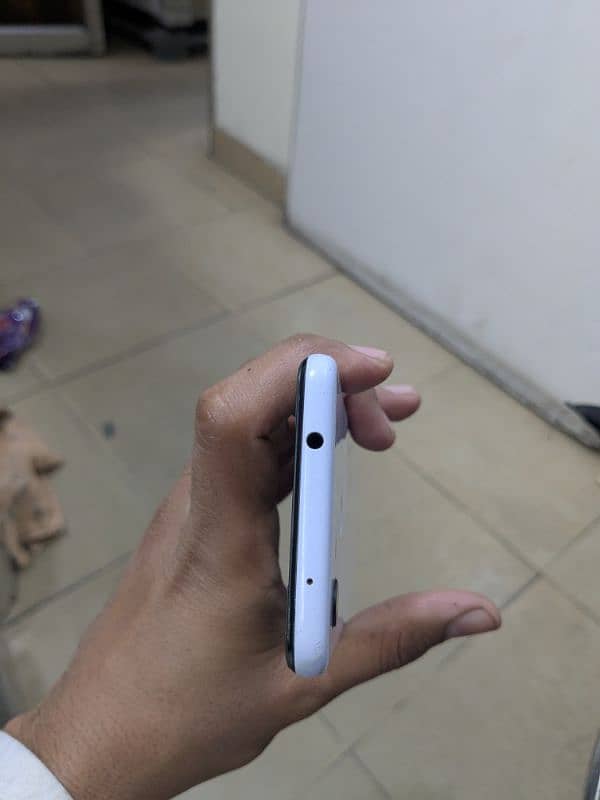 Google pixel 3A urgent 5