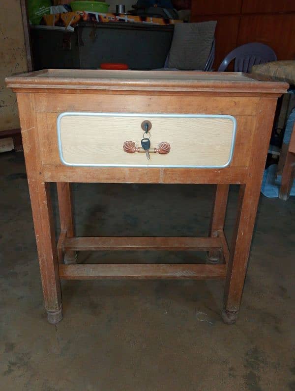 sewing machine table 3