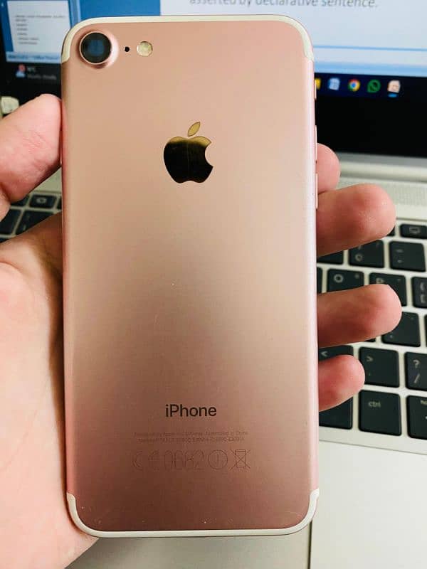 Iphone 7 32GB Non Pta Sim working 0