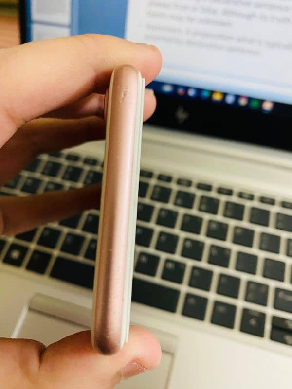 Iphone 7 32GB Non Pta Sim working 2