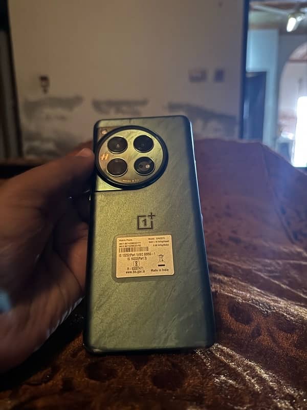 oneplus 12 Indian variant 16/512 green 1