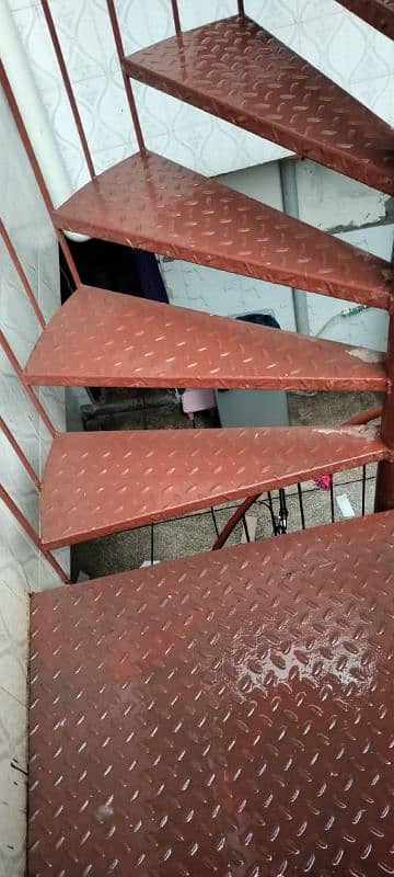 metal stairs 1