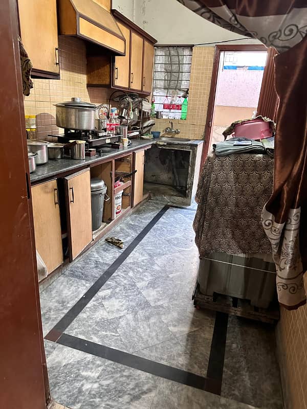 5 Marla Dubble Unit House For Sale ( Shaheen Colony Near Hafiz Sweets ) 2