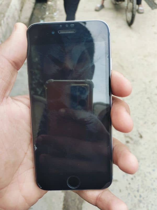 Iphone 6 64 GB Non PTA 10/8.5 5