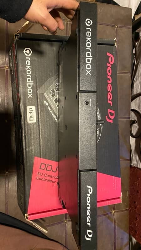 Pioneer DDJ 400 DJ Controller 3