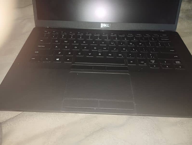 Dell 5400 laptop 3