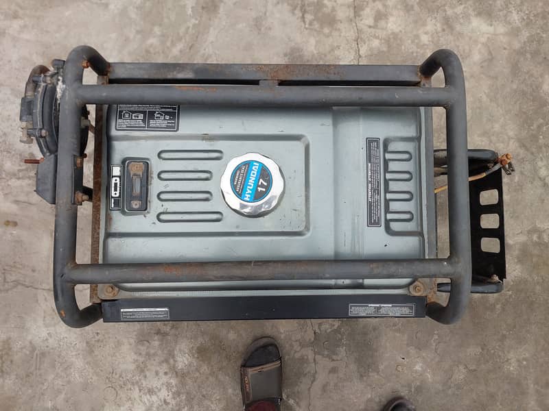 Hyundai HHD 2500.2. 2 kva generator for sale 1