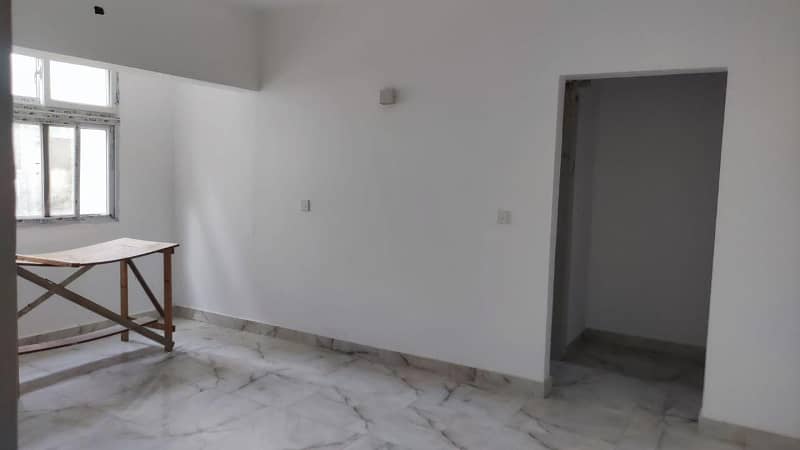 Apartment for sale 3 bed dd 2250 sq feet DHA phase 5 Karachi 15