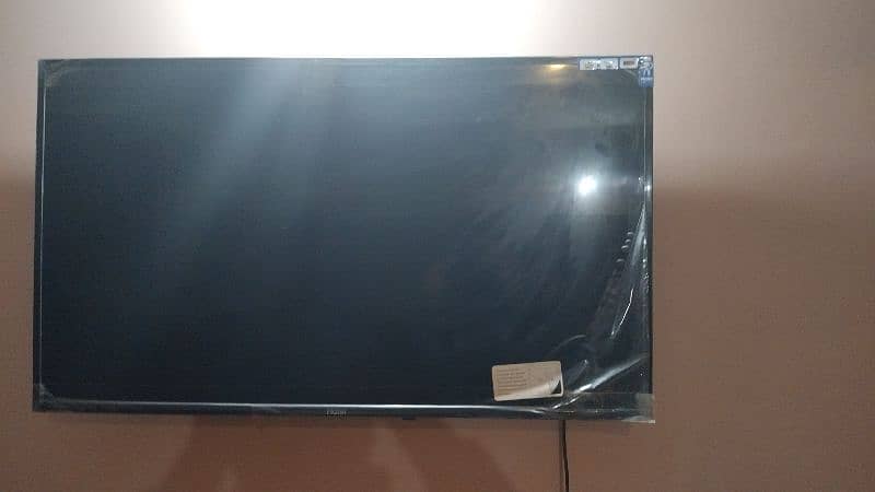 40" LED HD 3