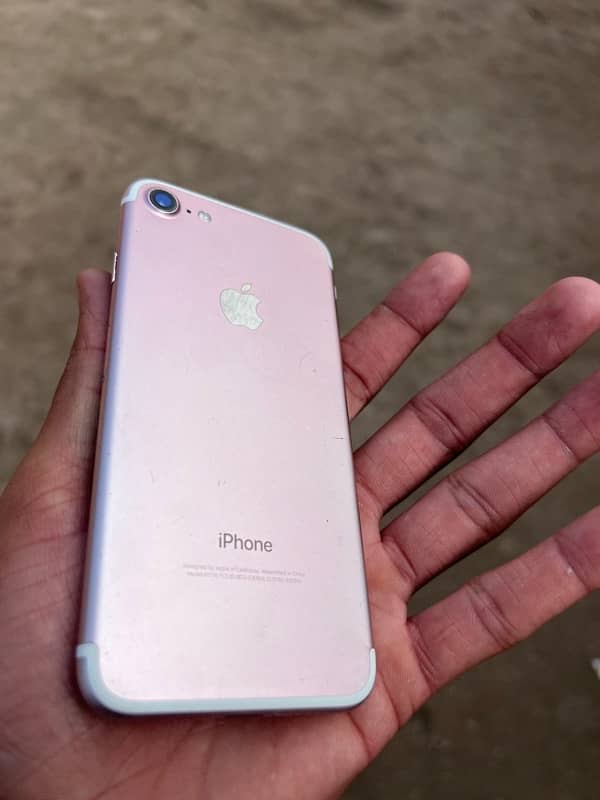 iphone 7 PTA Approved 32GB 0