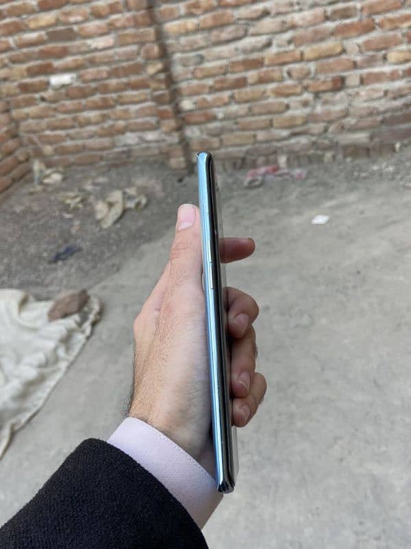 Oppo Reno 6 pro 5g 3