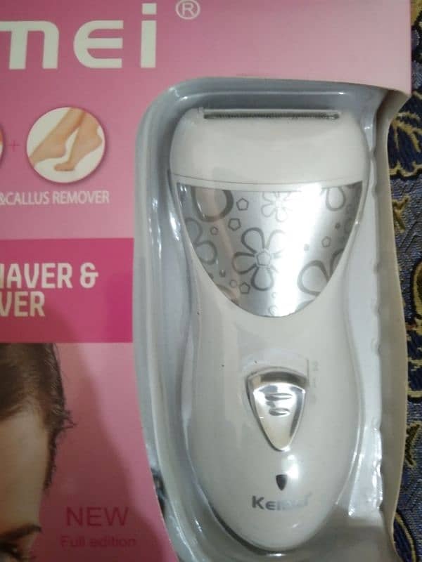 epilator and shaver & callus remover 1