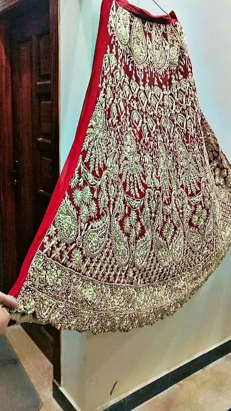 Bridal lehnga / Barat lehnga 4